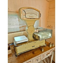 Balance d'épicerie Duchesne année estimée 1920